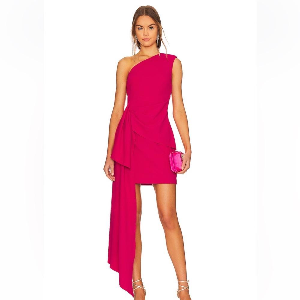 Elliatt dress